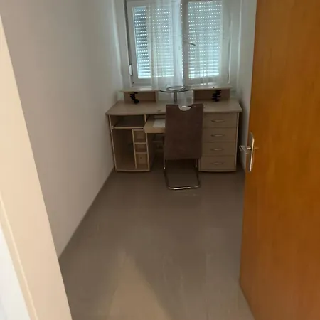 Pensionat Casa Con E Bagni Perfetta Per Lavoratori Studente E Di Passaggio Gampel-Bratsch