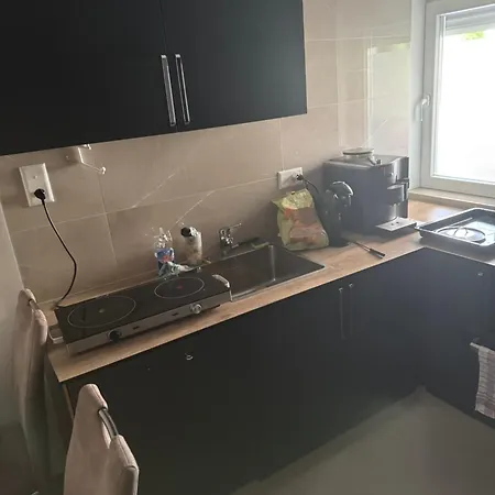 招待所 Casa Con E Bagni Perfetta Per Lavoratori Studente E Di Passaggio *