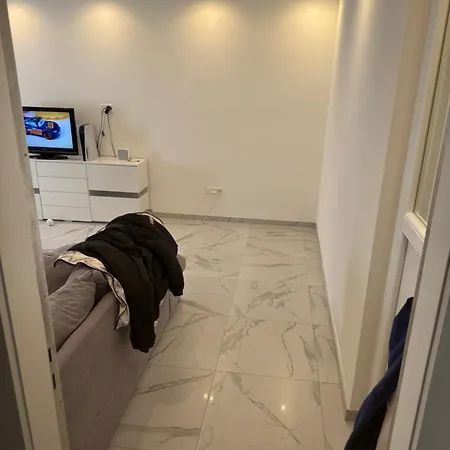 招待所 Casa Con E Bagni Perfetta Per Lavoratori Studente E Di Passaggio Gampel-Bratsch